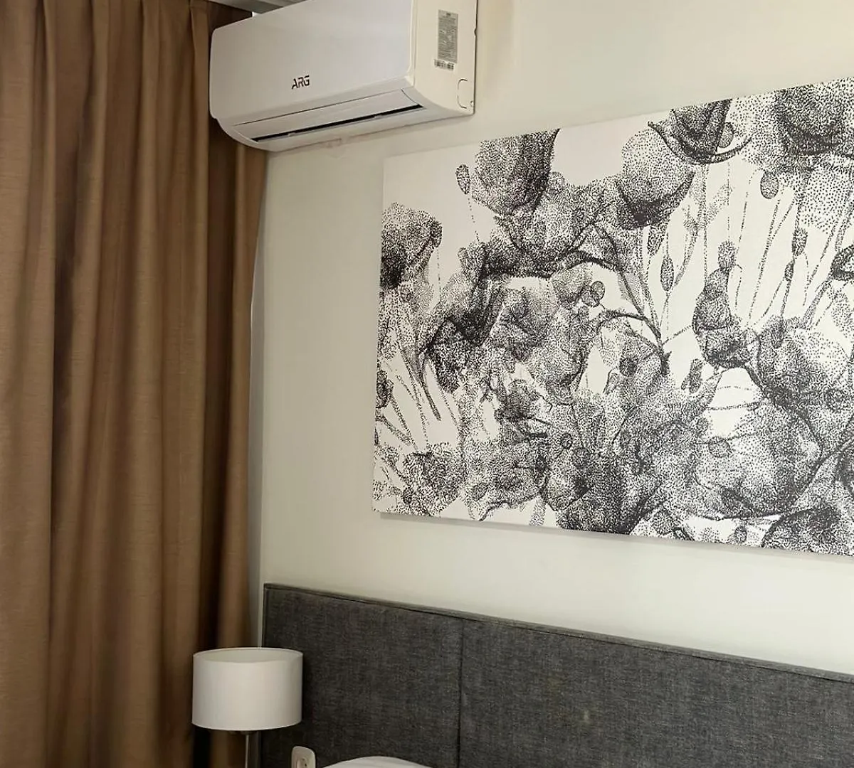 Yes Apartments 阿斯坦纳